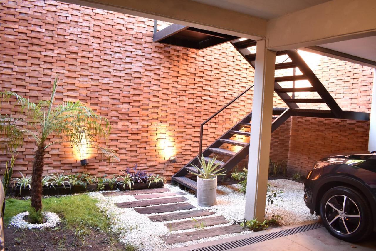 Luminosos Y Modernos Departamentos En Rosarioアパートメント エクステリア 写真